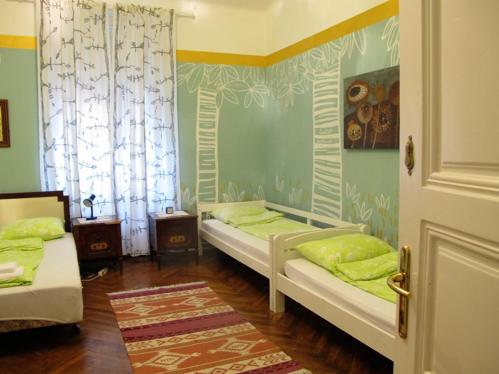 Centar Guesthouse Zagreb Buitenkant foto