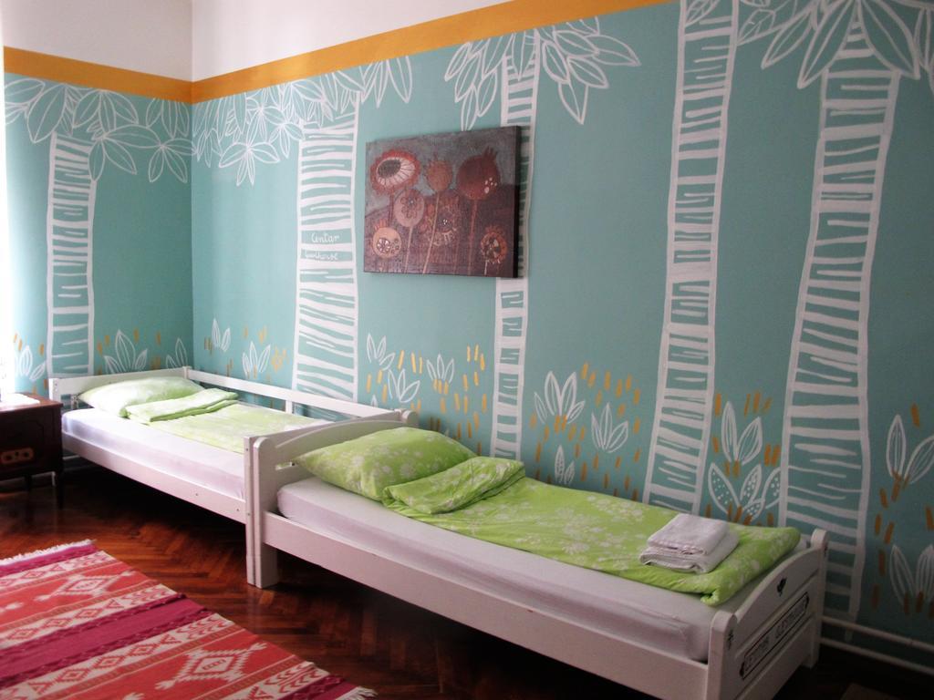 Centar Guesthouse Zagreb Buitenkant foto