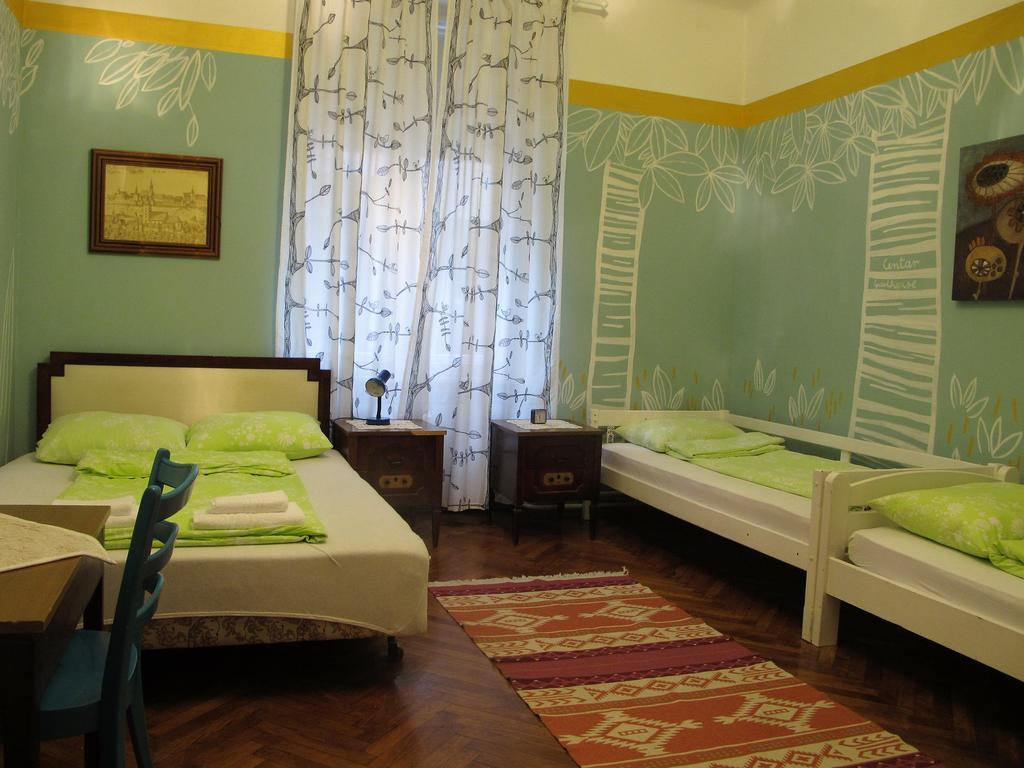 Centar Guesthouse Zagreb Buitenkant foto