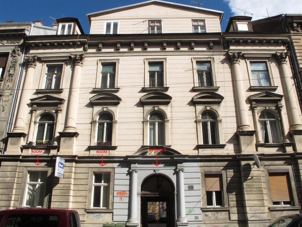 Centar Guesthouse Zagreb Buitenkant foto